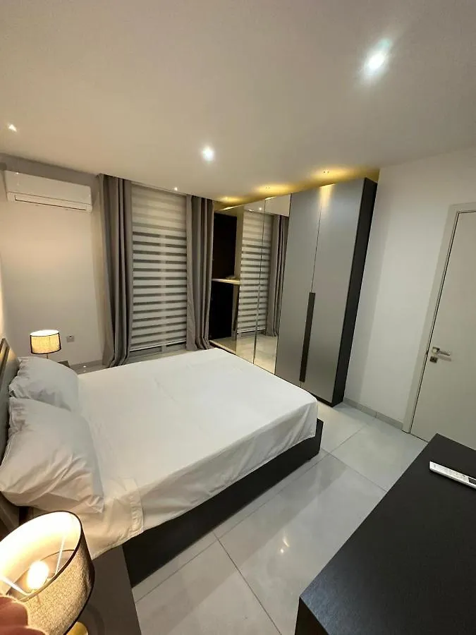 One100 Apartments Marsaxlokk